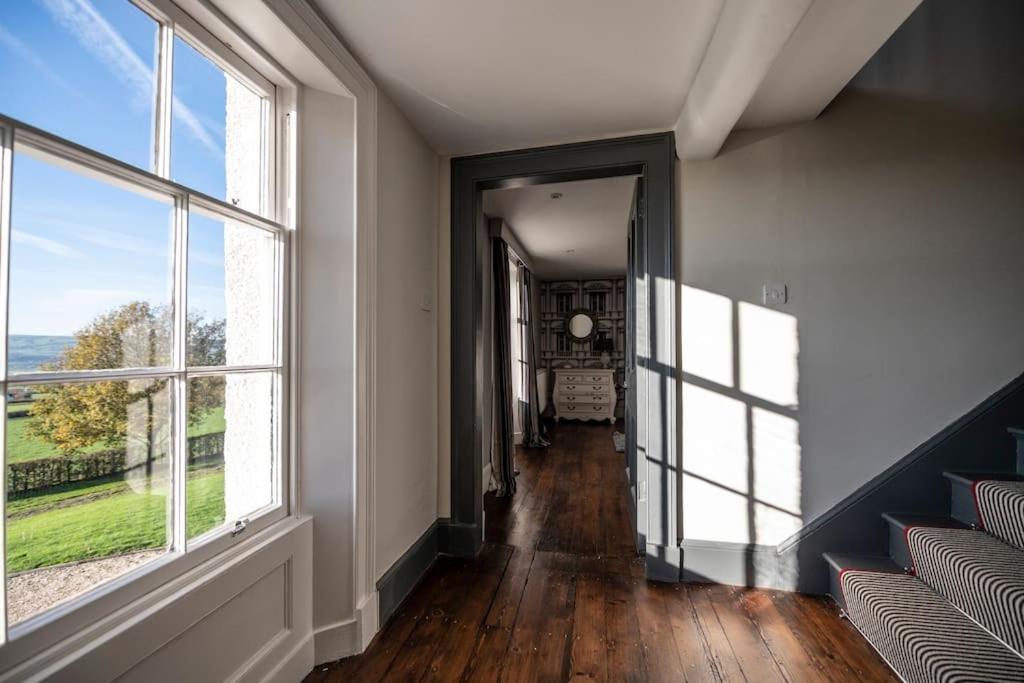 Georgian Country House -Panoramic Views -Sleeps 12 Ruthin Exterior photo