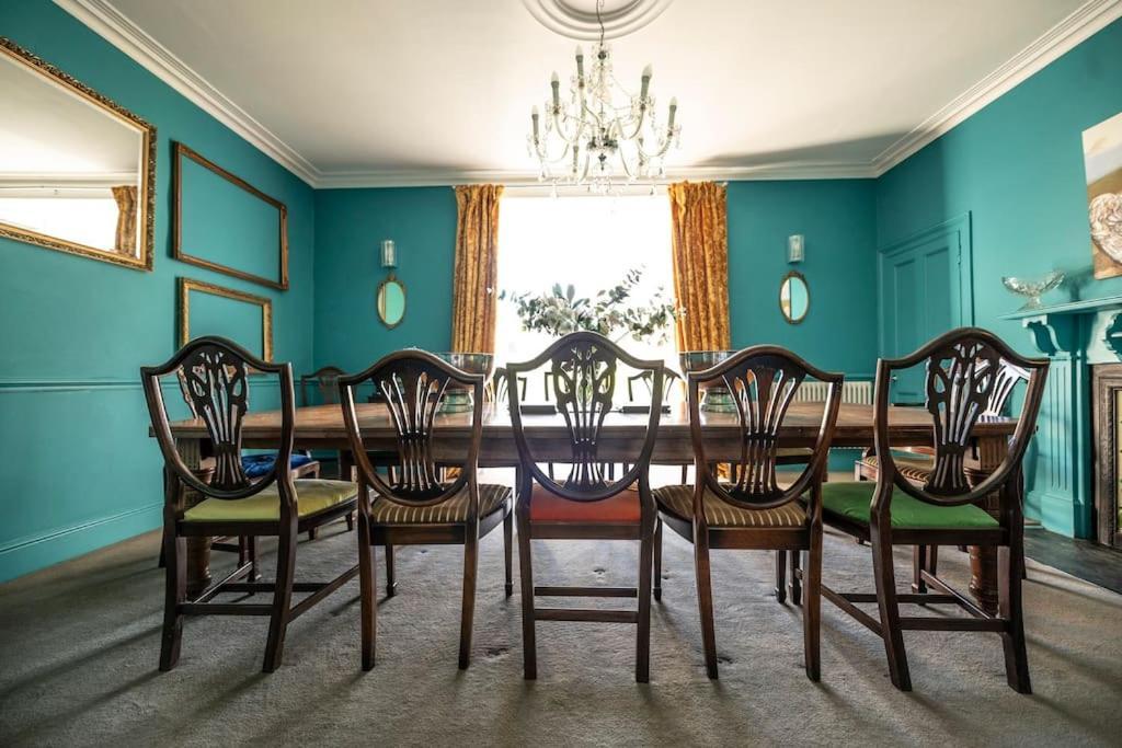 Georgian Country House -Panoramic Views -Sleeps 12 Ruthin Exterior photo
