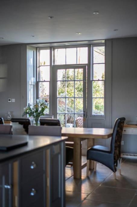 Georgian Country House -Panoramic Views -Sleeps 12 Ruthin Exterior photo